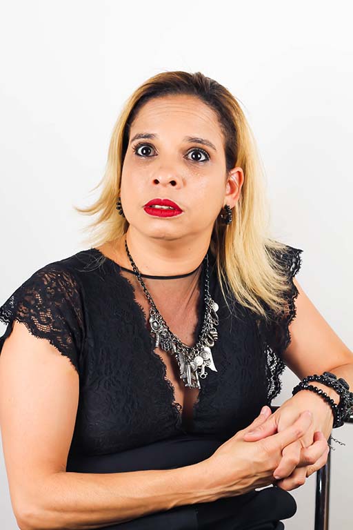 02_Ensaio Terapia | Retrato Terapêutico Amora Fototerapia | cliente Danielle Spada | Fotógrafa Cláudia de Sousa Fonseca | Espaço Amora