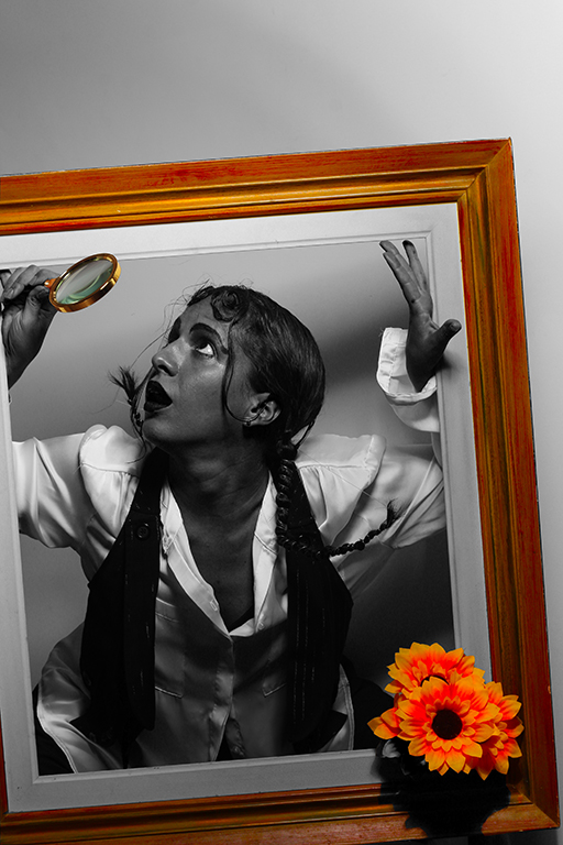 Ensaio fotográfico artístico Salvador Dali Surrealismo | Processo Terapêutico Retrato da Alma | cliente Érica Ribeiro Thaissa Correa | Fotógrafa Cláudia de Sousa Fonseca | Espaço Amora