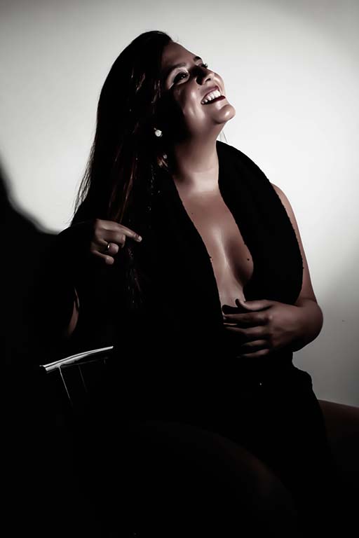 Ensaio fotográfico artístico nudez | Retrato Terapêutico Amora Fototerapia | cliente Fernanda Pimenta | Fotógrafa Cláudia de Sousa Fonseca | Espaço Amora