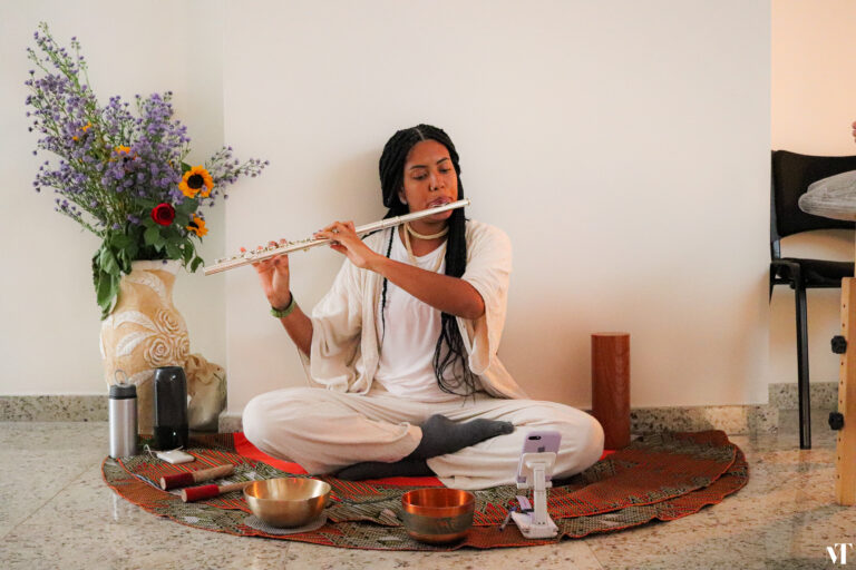 Soundhealing no Mulheres na glória -Instituto Violeta